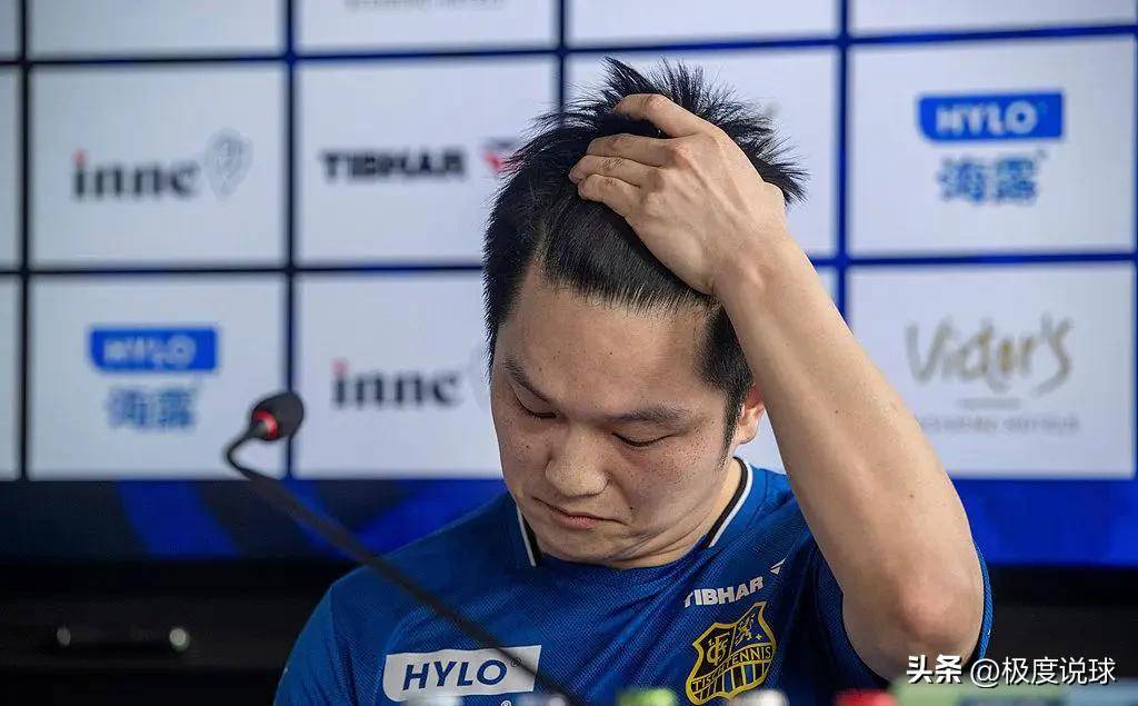 樊振东欧冠首秀3-0，方博赛后点评不留情面，对手实力太弱了