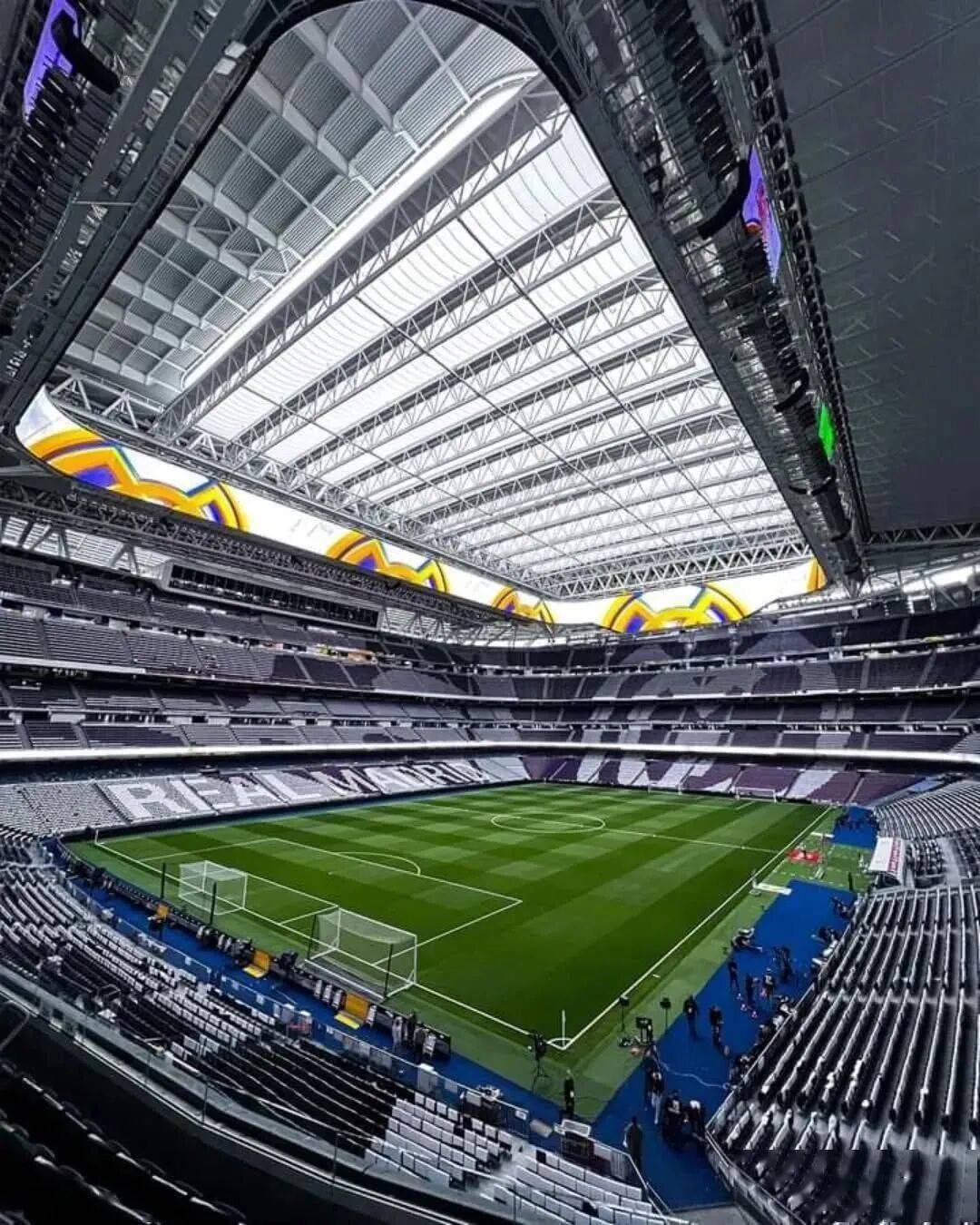 西甲半程球市榜单：新伯纳乌的盛宴，巴萨数据“失真”，为何上座率难见99%？